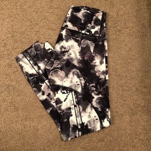 Lululemon high times pant size 6